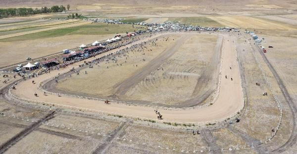 Rahvan atları tozu dumana kattı; yarışlar heyecanla izlendi - Resim: 3