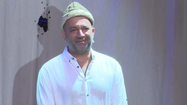 Dümbüllü Kavuğu'nun yeni sahibi Şevket Çoruh oldu - Resim: 1