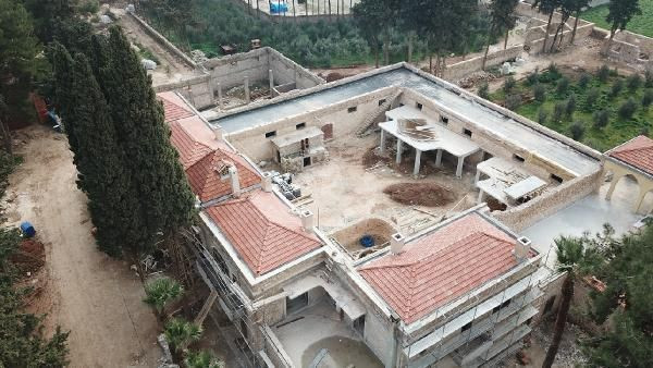 Depremde Kibar Feyzo’nun çekildiği tarihi konak hasar aldı - Resim: 4