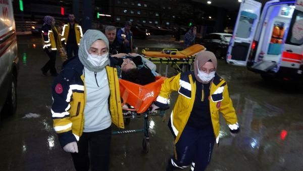 Erkek arkadaşıyla gezerken telefonuna 'karım' yazılı mesaj geldi, korkup seyir halindeki araçtan atladı - Resim: 4