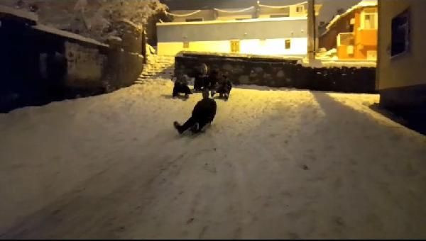 Bingöl- Erzurum kara yolu TIR trafiğine kapatıldı - Resim: 2