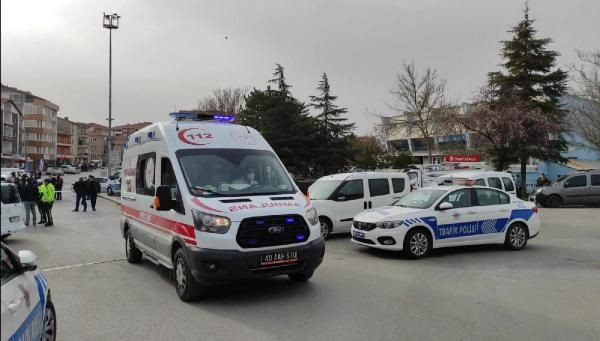 Kırşehir'de silahlı kavga: 1'i polis 2 yaralı - Resim: 4