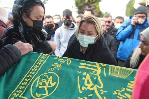 Ece Erken eşinin resmini elinden bırakmadı - Resim: 1