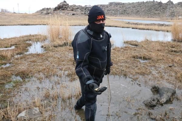 Iğdır'daki operasyonda gölette 145 uçaksavar mühimmatı bulundu - Resim: 2