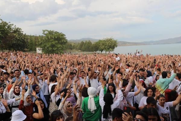 Elazığ’da ilk kez düzenlenen ‘Color Fest’ renkli görüntülere sahne oldu - Resim: 2