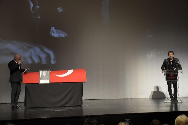 Sanatçı İlham Gencer için AKM'de tören düzenlendi - Resim: 2