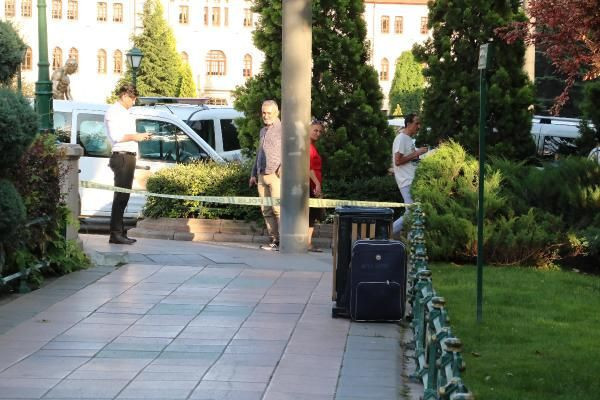 Fünye ile patlatılan şüpheli valizden ders kitapları çıktı - Resim: 3