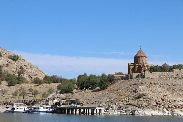 Tarihi Akdamar Kilisesi'nde 11'inci ayin - Resim: 1