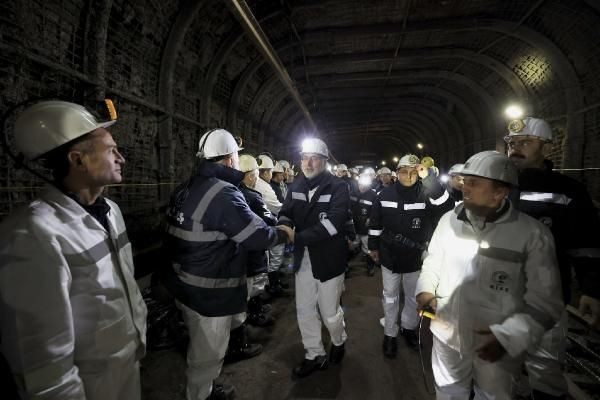 Bakan Işıkhan, maden işçileriyle buluştu - Resim: 2