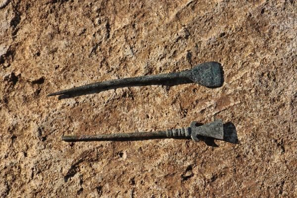 Diyarbakır'da 1800 yıllık ameliyat aletleri bulundu - Resim: 1