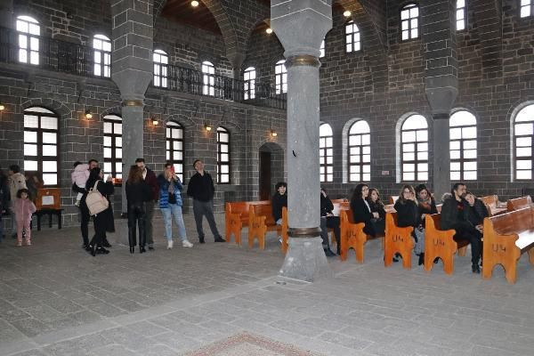 Diyarbakır’da 646 yıllık kilisede müzik dinletisi - Resim: 3