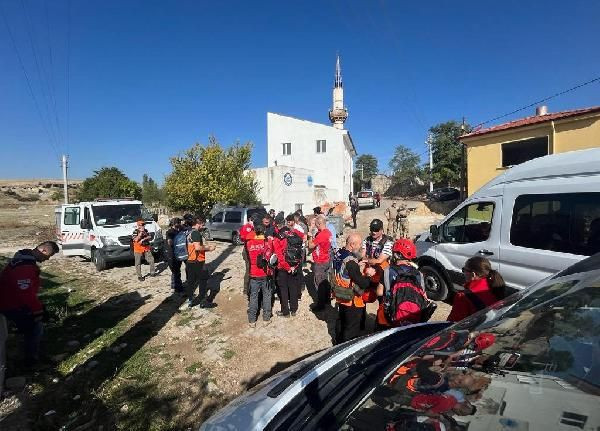 Evinden çıktıktan sonra dönmedi, 50 kişilik ekip arıyor - Resim: 4