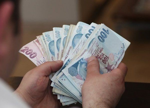 EYT düzenlemesinde son düzlüğe girildi; Yaşa takılanların beklediği gün geldi - Resim: 1
