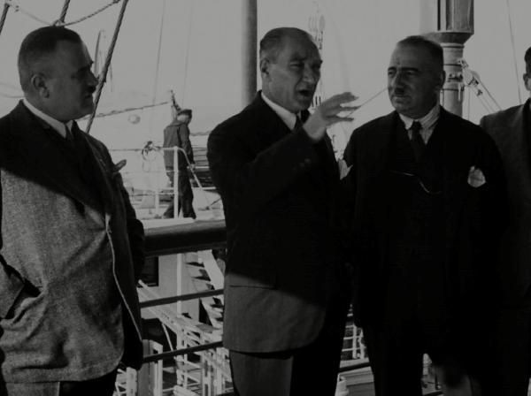 Bakan Ersoy, Atatürk'ün 43 saniyelik yeni görüntüsünü paylaştı - Resim: 4