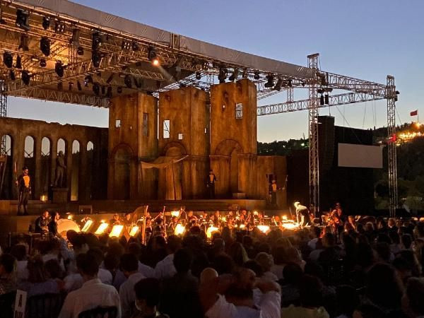 Carmen Operası İstanbul'da sahnelendi - Resim: 4