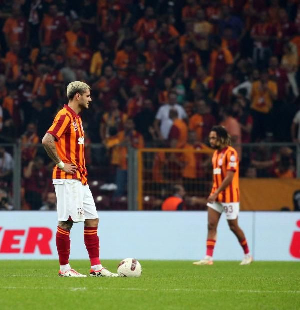 Deprem gibi haber; Icardi ayrılık kararı aldı - Resim: 4