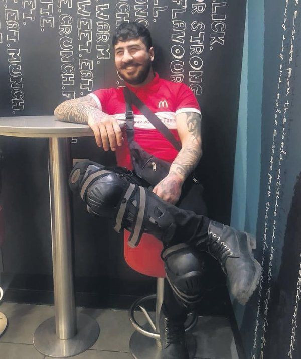 Hayatı filmdeki terörist rolüyle karardı: Hatıra diye paylaştım - Resim: 2