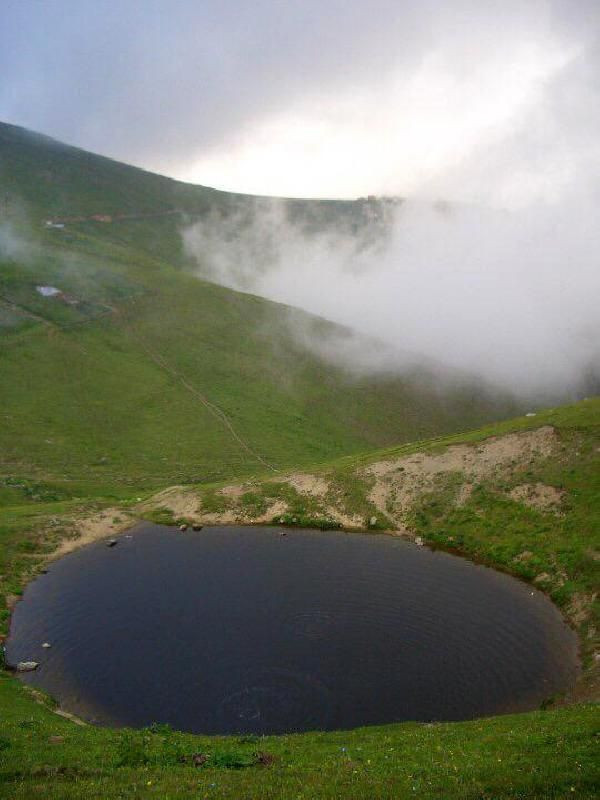 Gümüşhane'deki Dipsiz Göl'ün artık suyu yok - Resim: 4