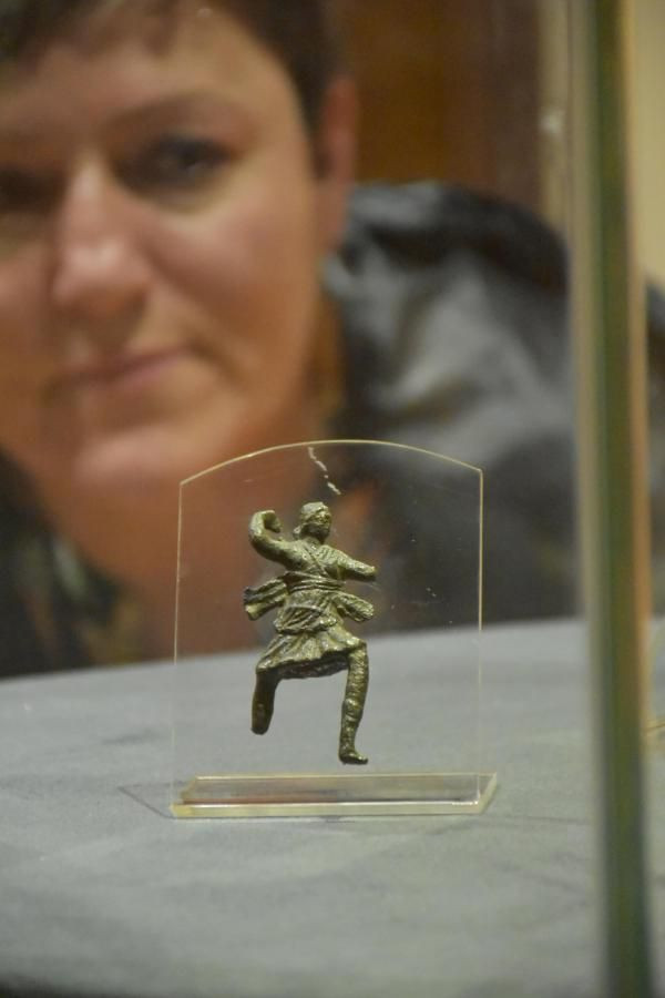 2 bin yıllık Diana heykelcikleri ilk kez sergileniyor - Resim: 4