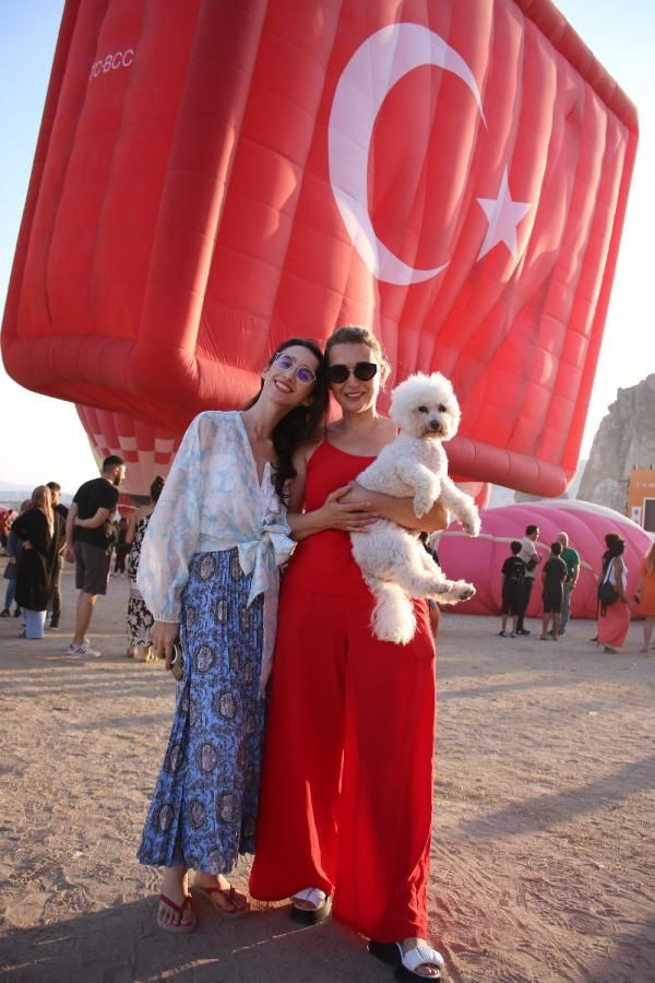 Özel figürlü balonlar, Kapadokya'da gökyüzünü süsledi - Resim: 4