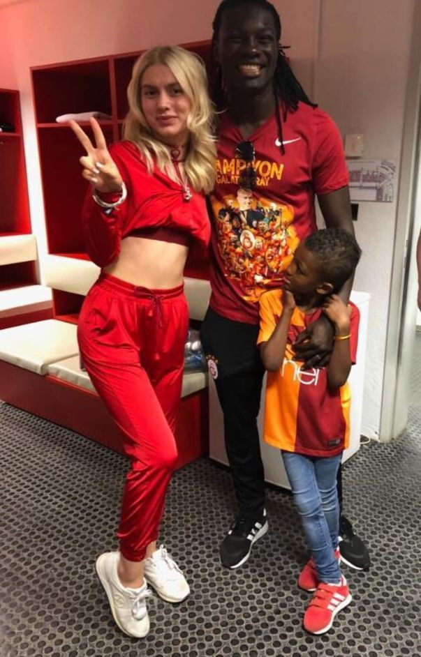 Gomis'ten Aleyna Tilki'ye cevap - Resim : 1