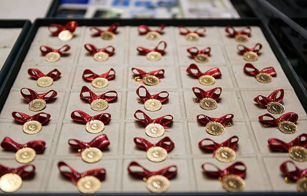 11 Nisan güncel gram, çeyrek, yarım, tam, ata, cumhuriyet altın fiyatları kaç TL, ne kadar oldu? - Resim: 1