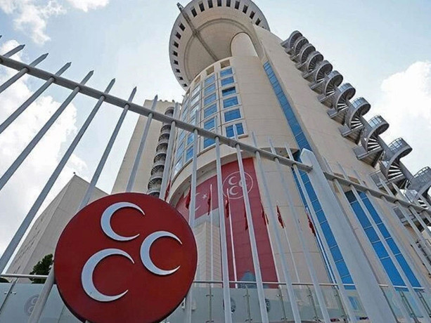 Semih Yalçın duyurdu! MHP'de bir il teşkilatı daha feshedildi