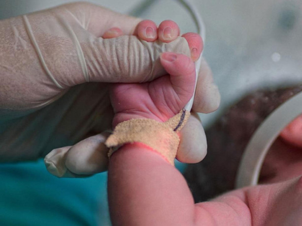 İstanbul'da 17 günlük bebek kuvözde yandı: 4 sağlık çalışanına soruşturma