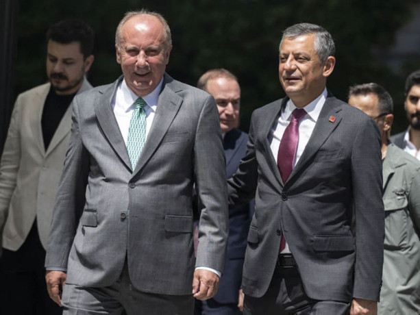 Muharrem İnce'den Özgür Özel'e jest
