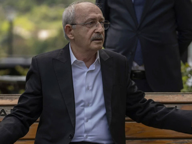 Kılıçdaroğlu harekete geçti! Lüks araçlar CHP Genel Merkezi önünde satışa çıkartıldı