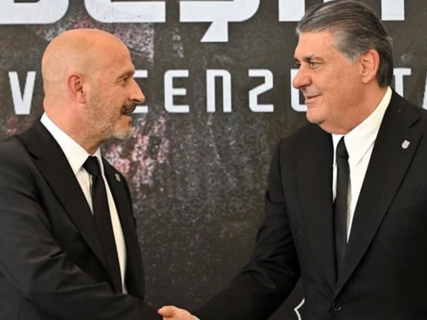 Beşiktaş'ta yeni dönem! Vincenzo Italiano imzayı attı