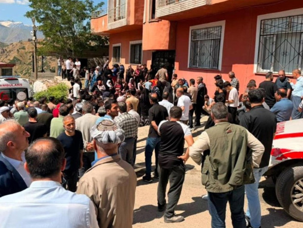 Uzman çavuş kayınpederinin evini bastı! 4 kişi hayatını kaybetti