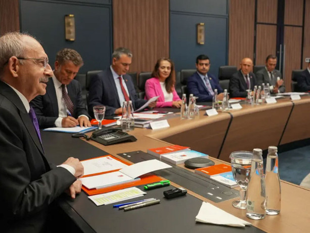 CHP'de kritik çarşamba! Kılıçdaroğlu MYK'yı topluyor, görevden almalar ve atamalar olabilir