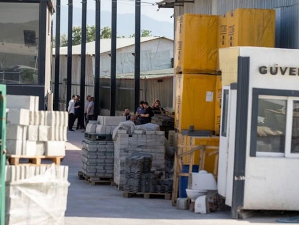 Sakarya'da yük asansörünün halatı koptu! Çok sayıda yaralı var