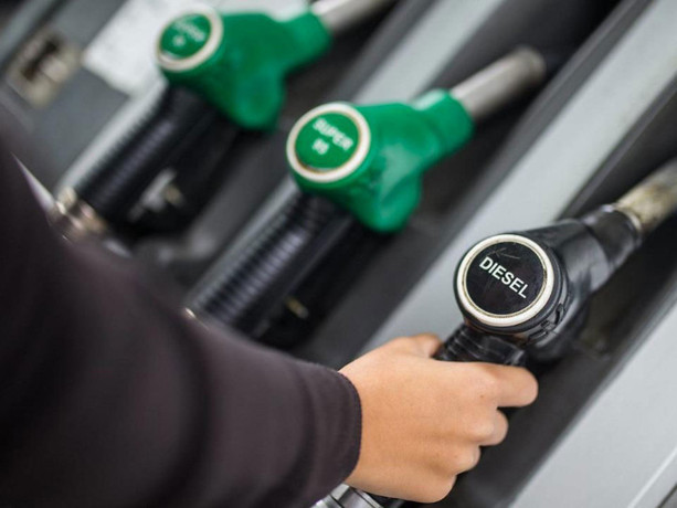 Motorine zam geliyor: Pompa fiyatlarına yansıyacak
