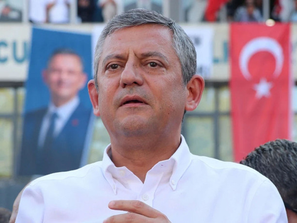 Özgür Özel'den yeni parti açıklaması: Açıkçası arkadaşlar hazırlıklarını yapıyorlar