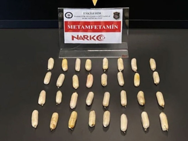 Eskişehir'de narkotik operasyonu: Midesinden 432 gram uyuşturucu çıktı