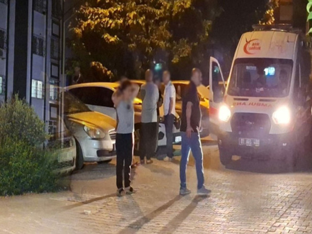 Boşanma aşamasındaki eşini uykusunda öldürdü