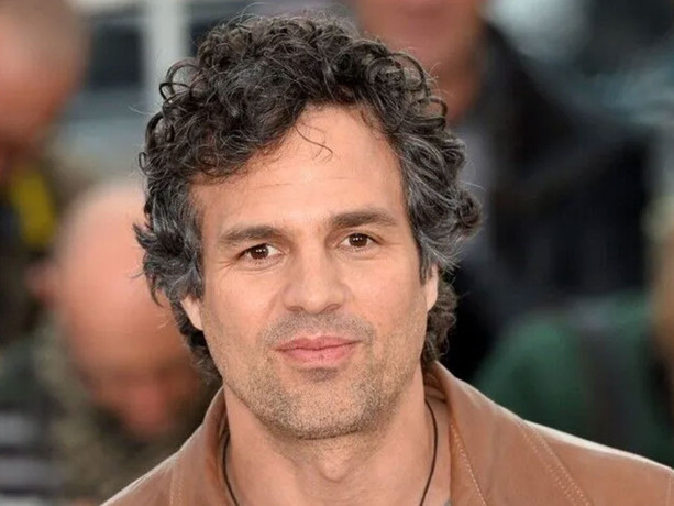 ABD'li oyuncu Mark Ruffalo Netanyahu'ya seslendi: Sen manyak bir katilsin