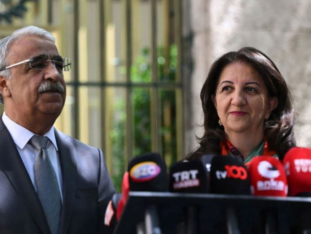 DEM Parti İmralı ziyareti sonrası paylaştı! Öcalan'dan 'Çerçeve yasa' mesajı