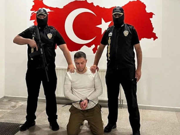 Türkiye'ye iade edilen Serkan Kurtuluş, İstanbul'a getirildi