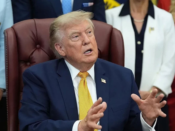 İran'dan Trump'a: Blöfler yerine kendi güvenliğinden endişelen