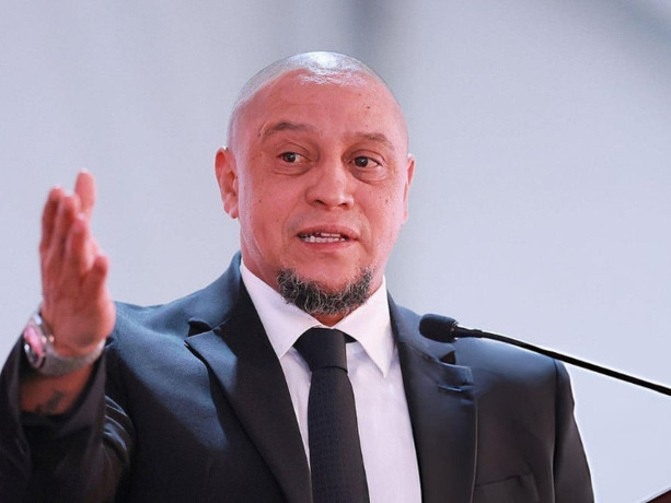 Müslüman olduğu söylenmişti! Roberto Carlos ilk kez konuştu