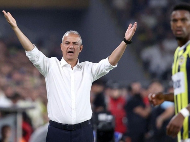 Fenerbahçe’de mağlubiyet sonrası İsmail Kartal’a sert çıktı! ‘Tarihi bir hezimet olabilirdi’