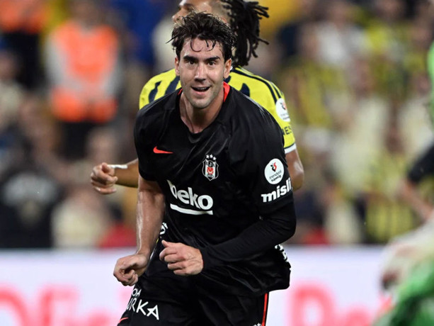 Beşiktaş’tan TFF’ye Vlahovic tepkisi: Adalet ve eşitlik ilkelerinden uzak yönetiliyor