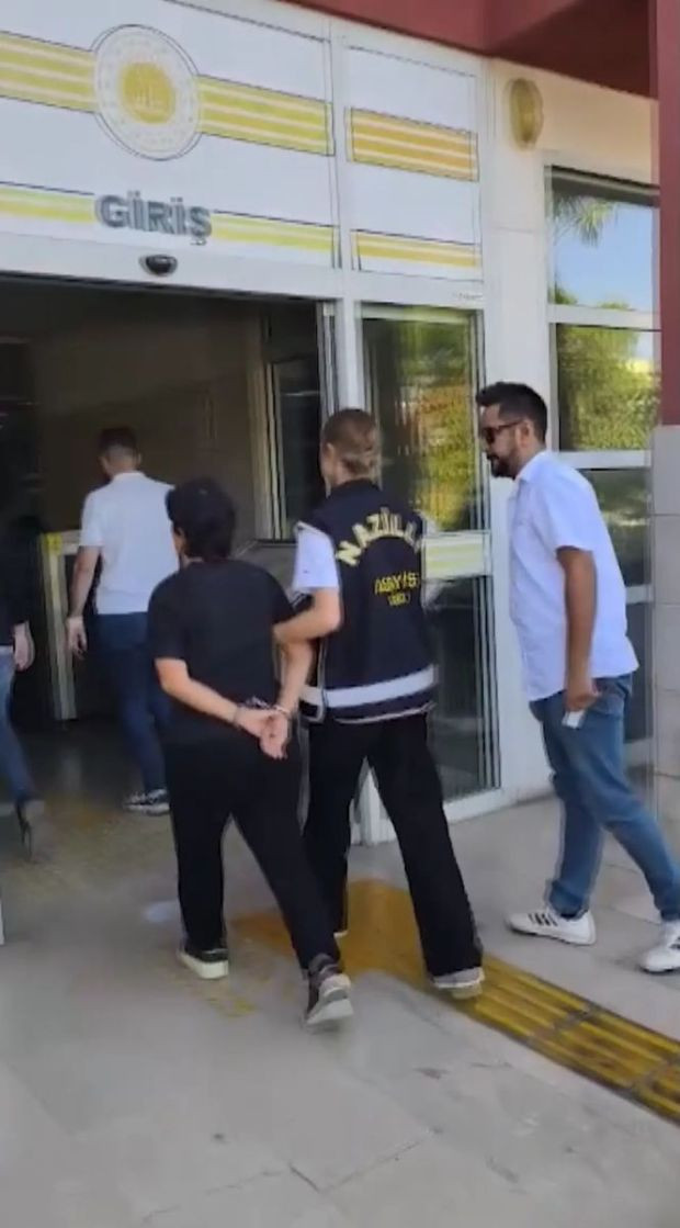 13 yaşındayken kardeşini öldürdü, gerçek 25 yıl sonra ortaya çıktı! - Resim : 1