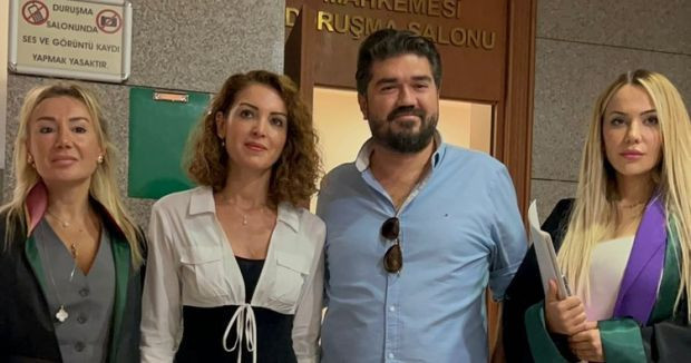 40 milyon liralık tazminat isteği gündem olmuştu! Nagehan Alçı ve Rasim Ozan Kütahyalı boşandı - Resim : 1