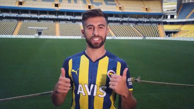 Galatasaraylı Muslera'dan Fenerbahçe'ye Diego Rossi jesti! - Resim : 1