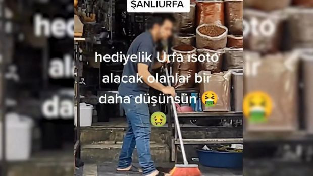 Şanlıurfa'da mide bulandıran görüntüler! İnsan sağlığı hiçe sayıldı! - Resim : 1