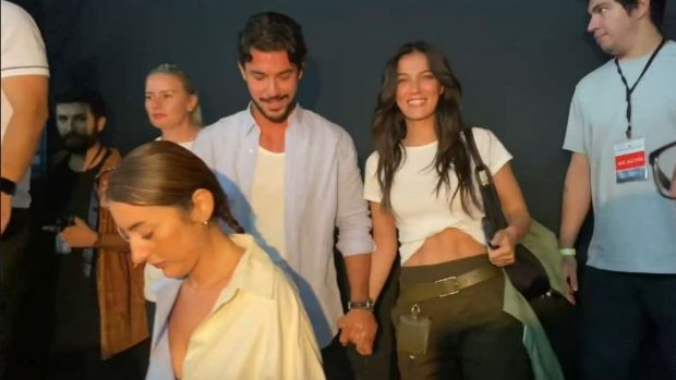 Pınar Deniz ile Kaan Yıldırım el ele görüntülendi - Resim : 1